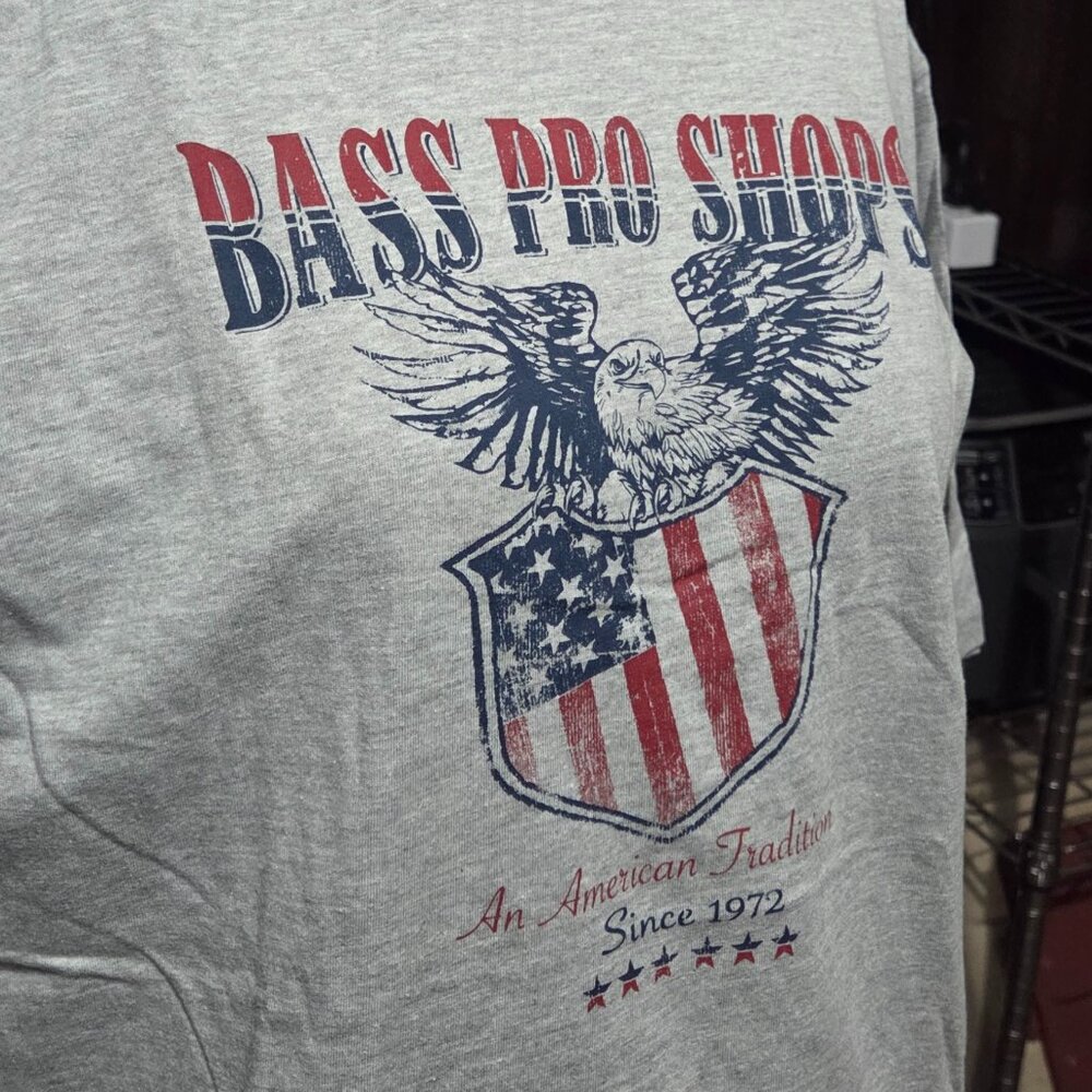 Bass Pro Shops Grey Small - Picture 2 of 5